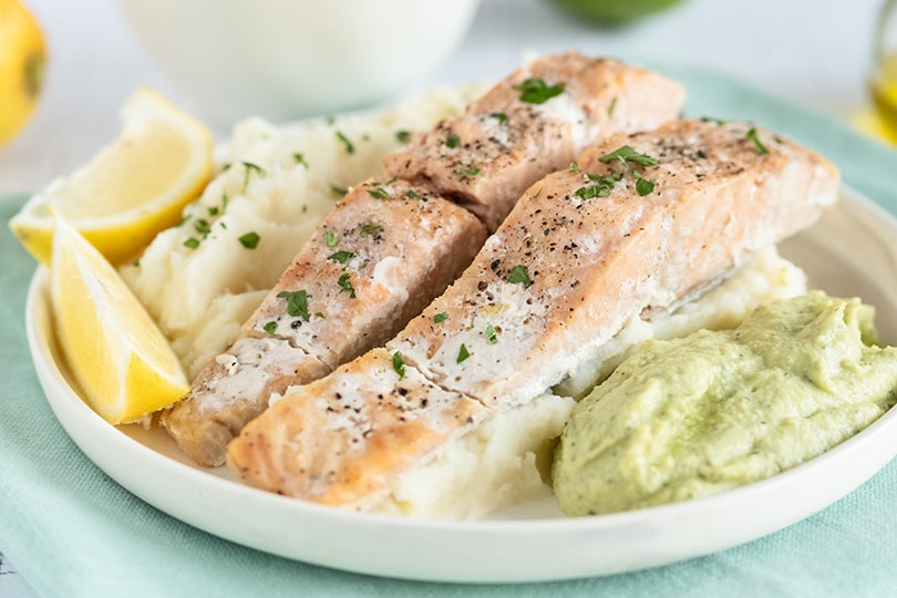 Fileti lososa i umak od boba za svaki dan